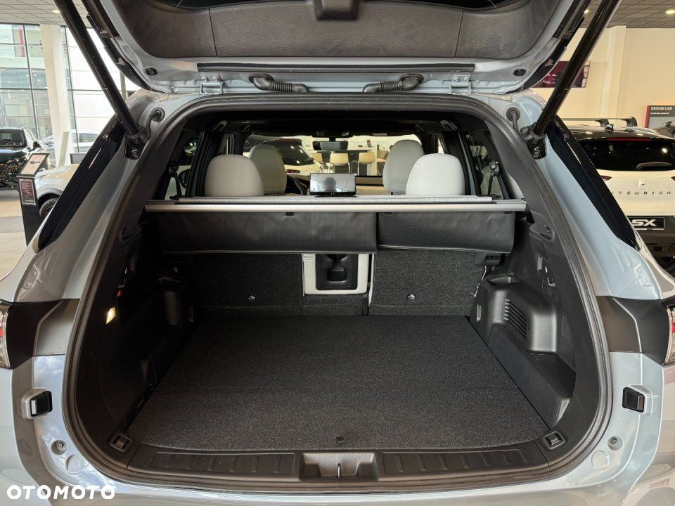 Mitsubishi Outlander - 5