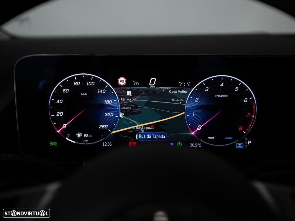 Mercedes-Benz GLA 180 7G-DCT Progressive Advanced - 16