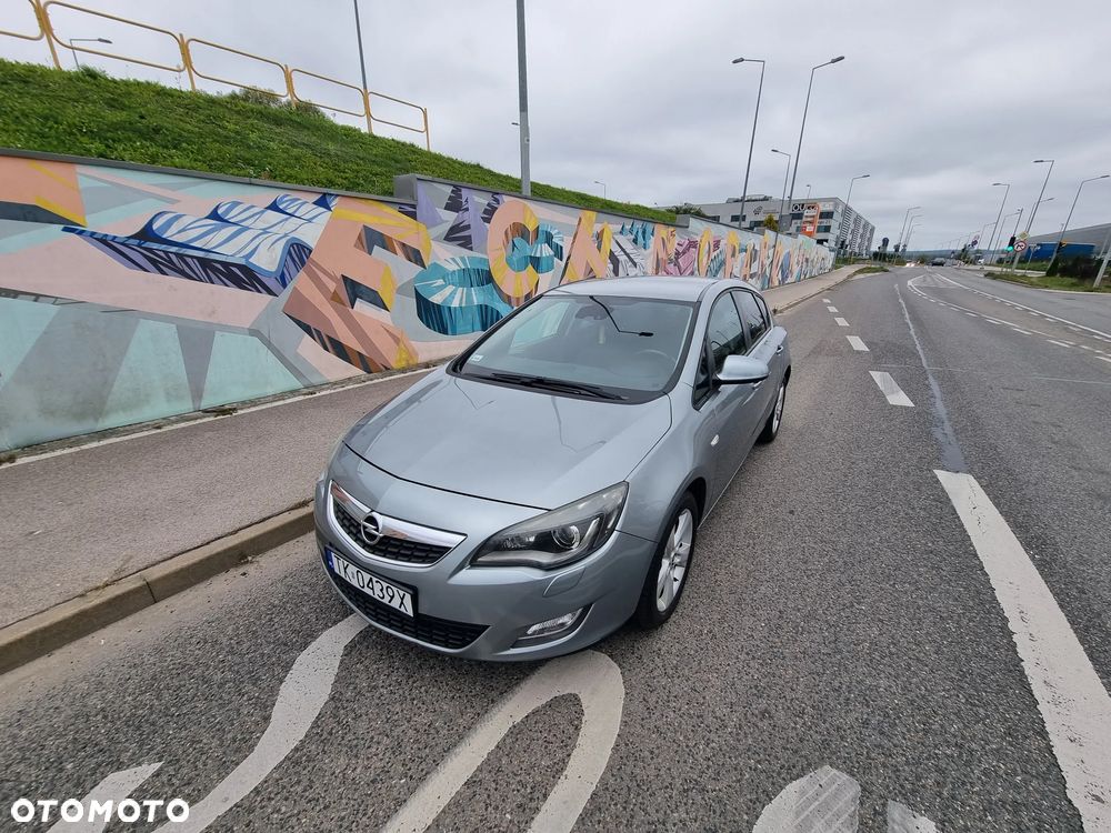 Opel Astra - 18