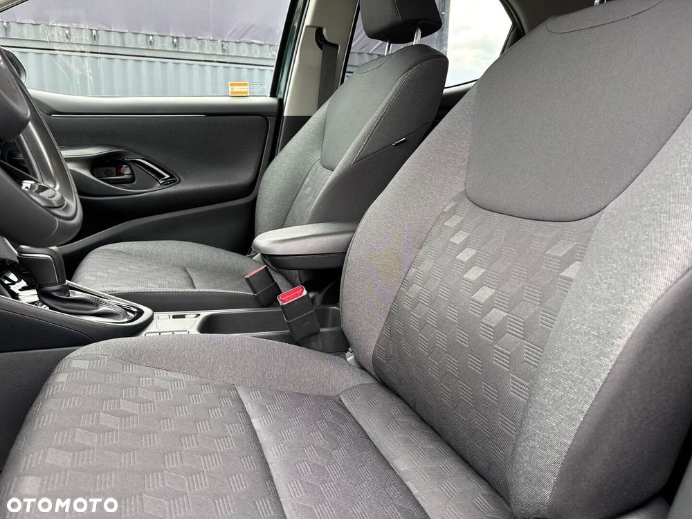 Toyota Yaris Hybrid 1.5 Style - 16
