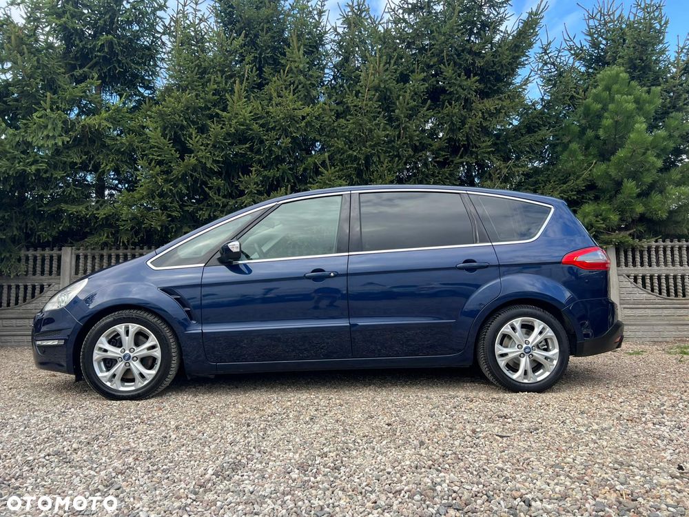 Ford S-Max - 32