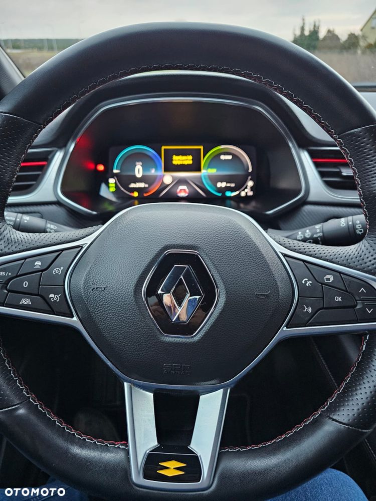 Renault Captur 1.6 E-TECH Plug-In R.S Line - 9