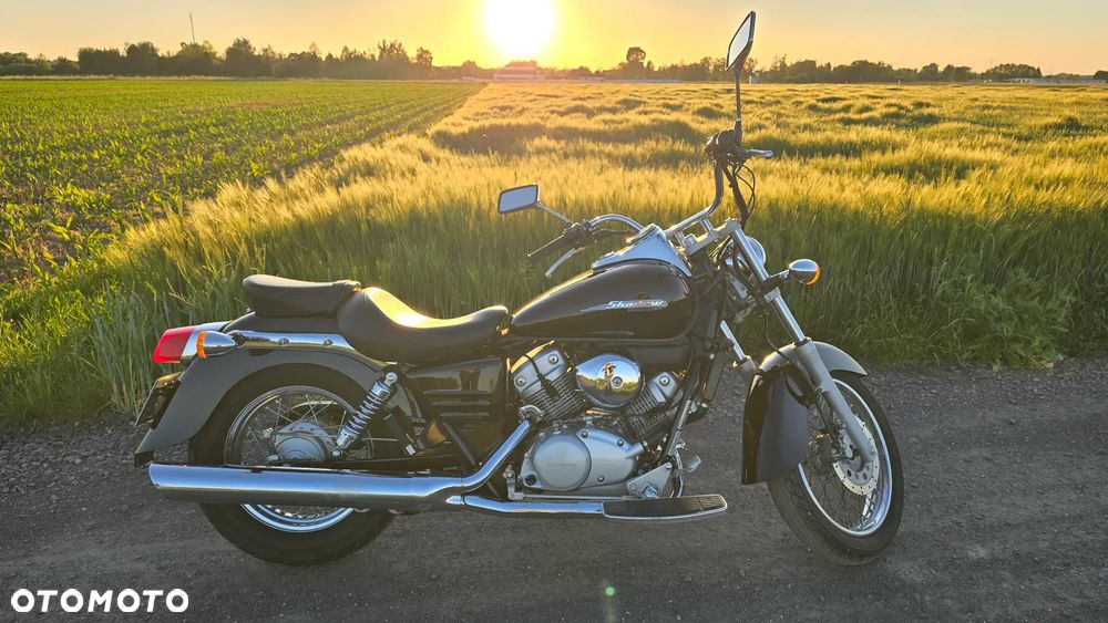 Honda Shadow - 1