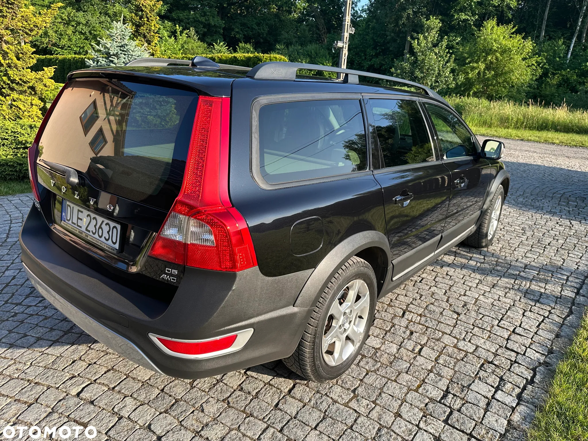 Volvo XC 70 D5 AWD Summum - 8