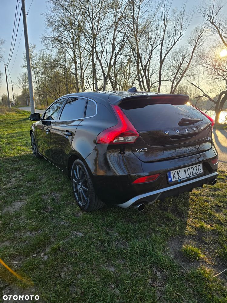 Volvo V40 D3 Drive-E Summum - 9