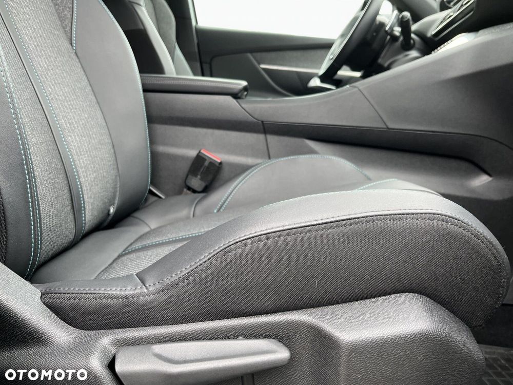 Peugeot 3008 - 22