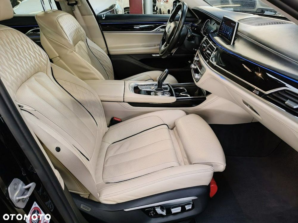 BMW Seria 7 - 13