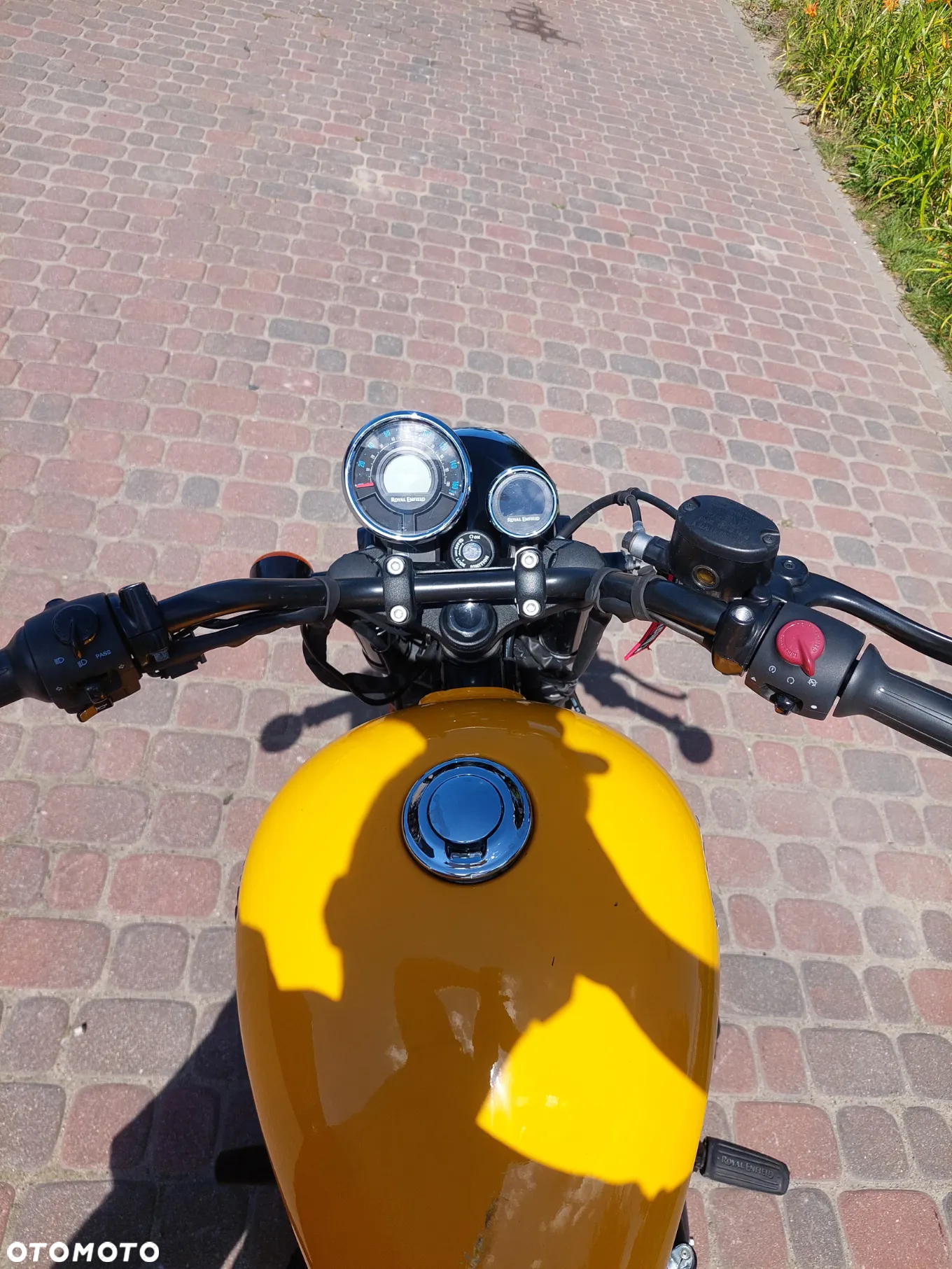Royal Enfield Meteor - 17