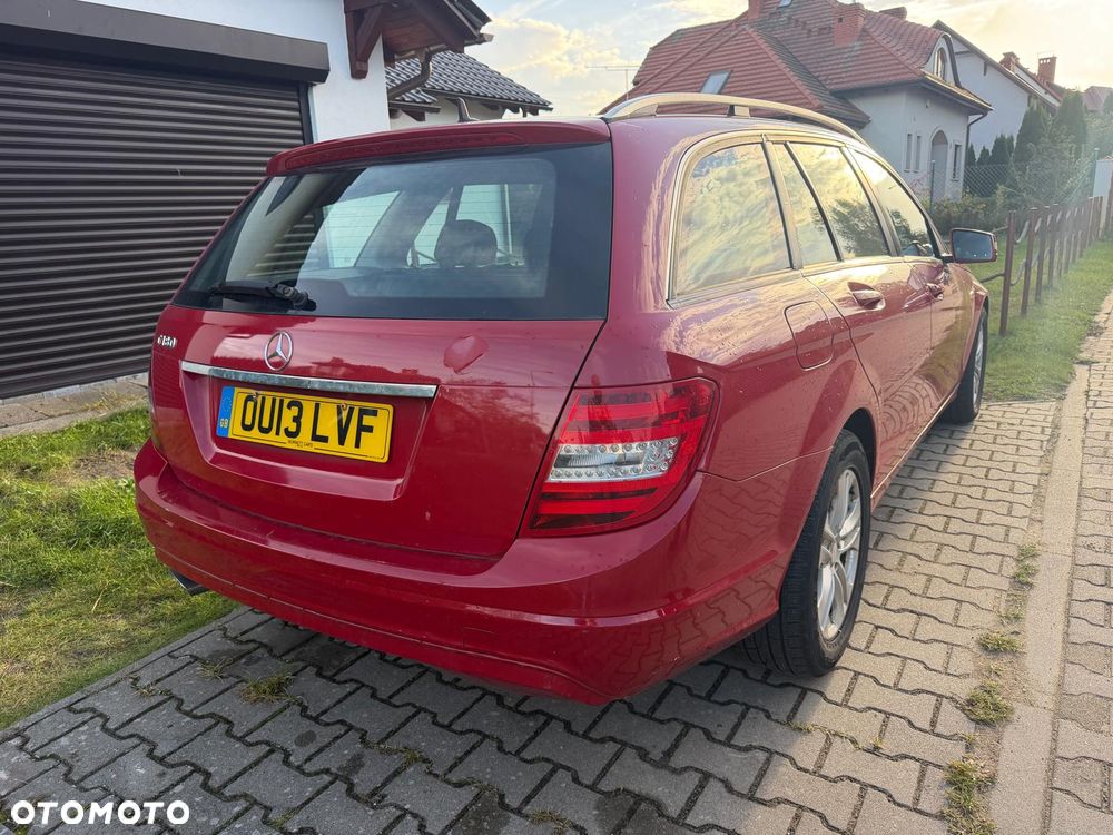 Mercedes-Benz Klasa C 180 (BlueEFFICIENCY) - 4