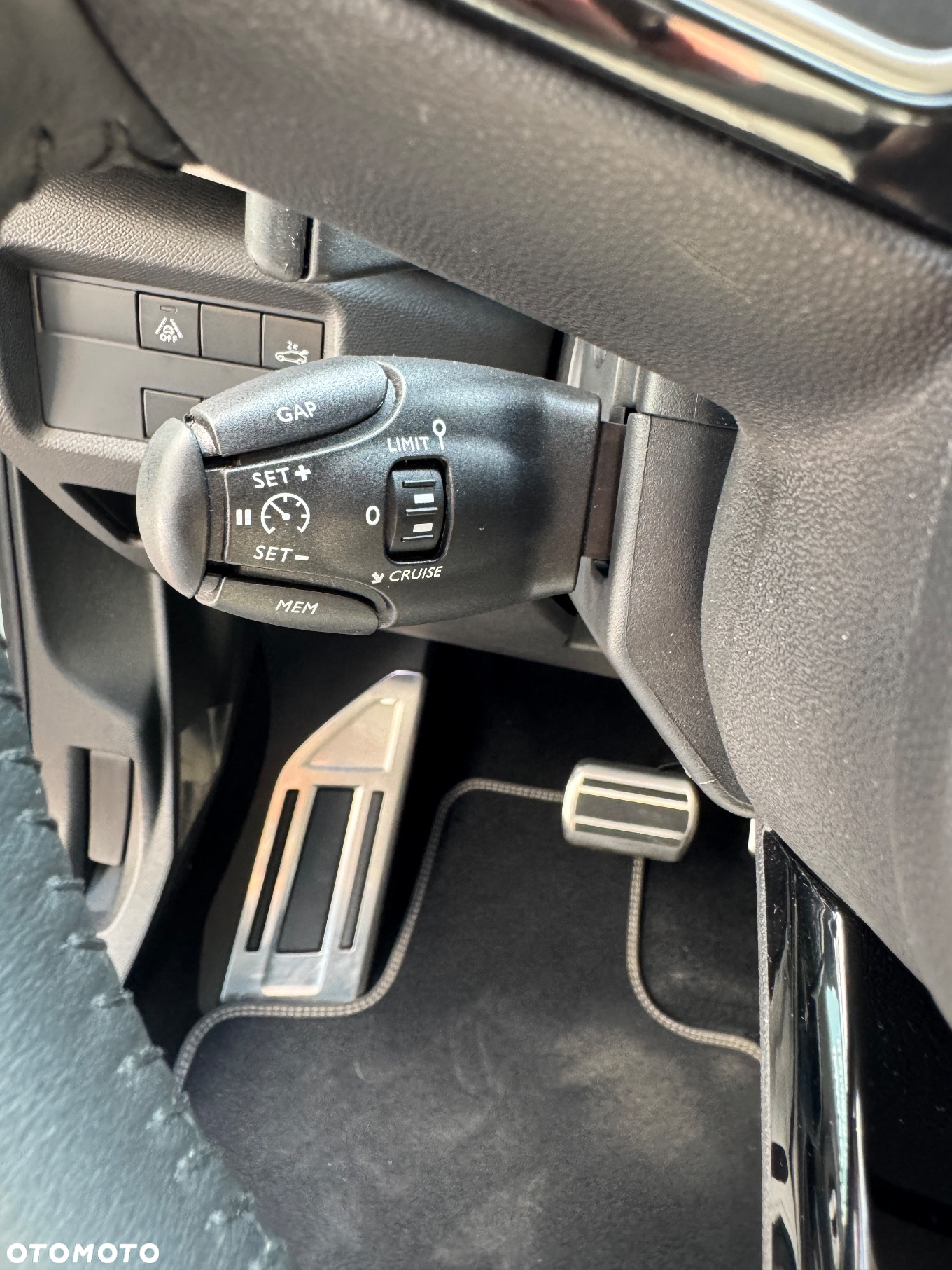 Citroën C5 Aircross 1.6 PureTech Shine EAT8 - 17