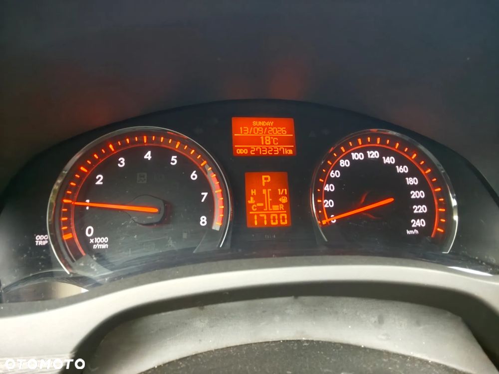 Toyota Avensis 2.0 Prestige EU5 MS - 12