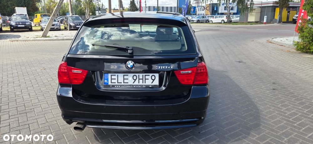 BMW Seria 3 318d DPF Edition Exclusive - 14