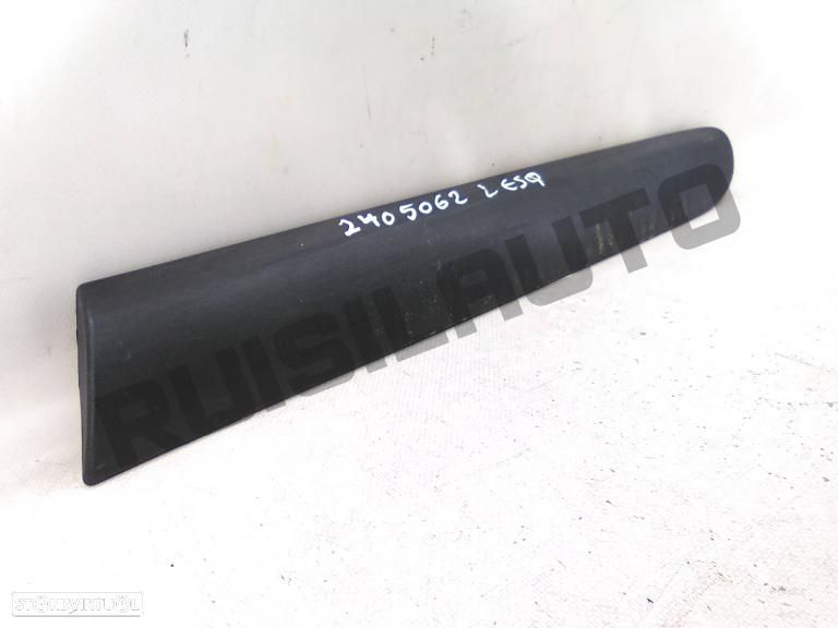 Friso Painel Trás Esquerdo 82000_72239 Renault Clio Ii [1998_20 - 1