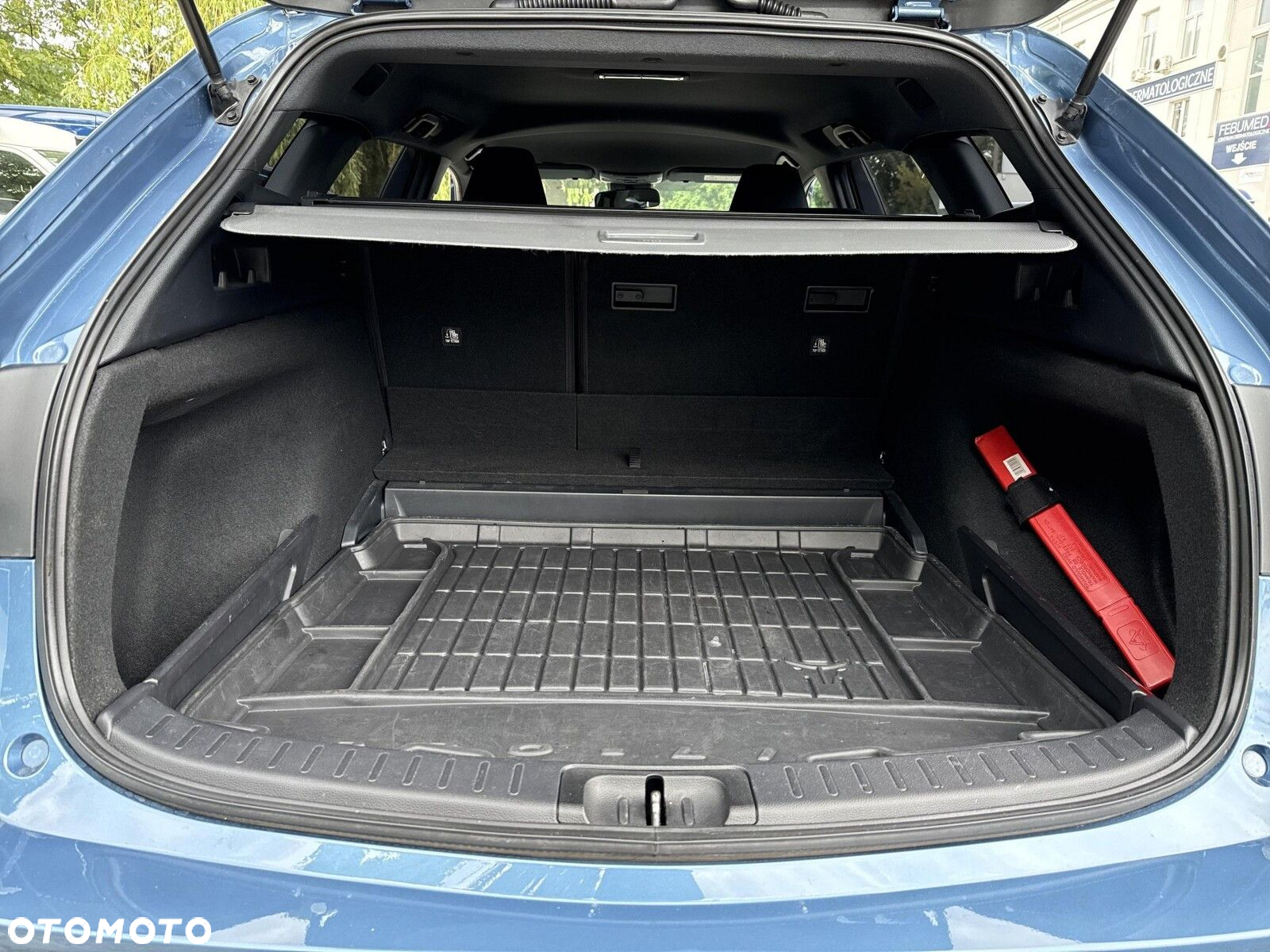 Toyota Corolla - 25