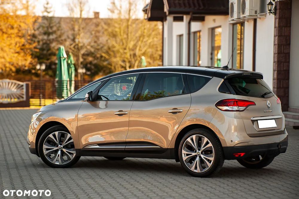 Renault Scenic ENERGY TCe 130 INTENS - 15