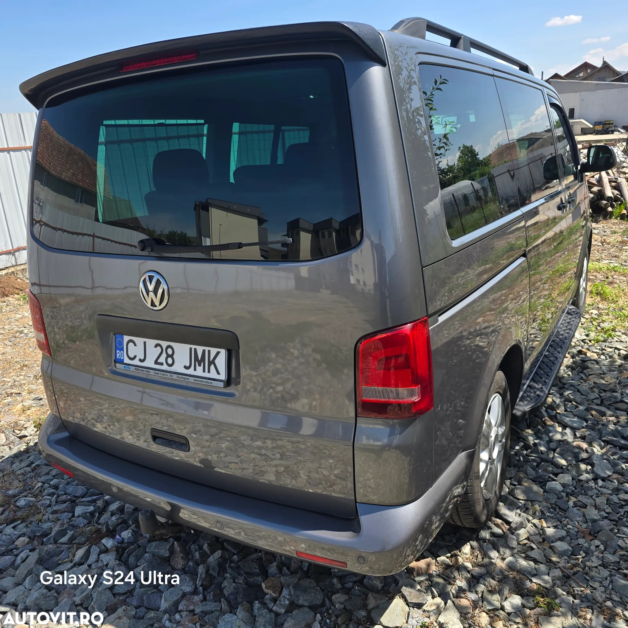 Volkswagen Multivan - 4