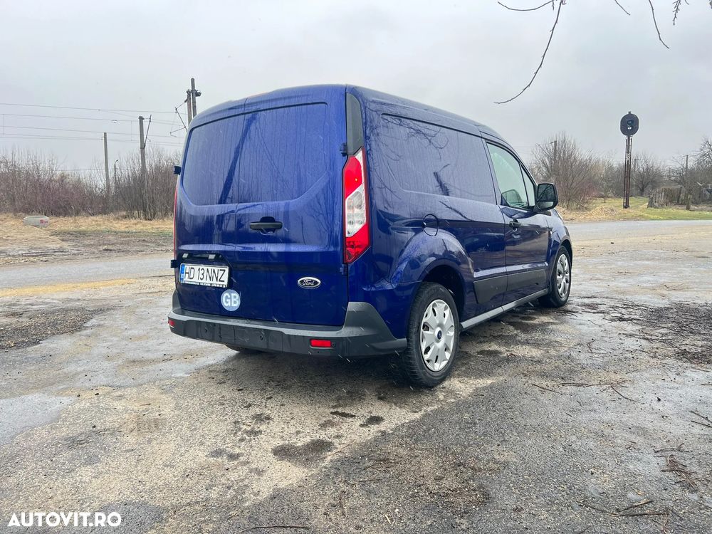 Ford Transit Connect - 4
