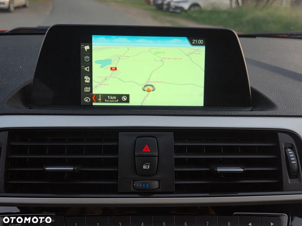 BMW Seria 1 118i Edition Colorvision - 16