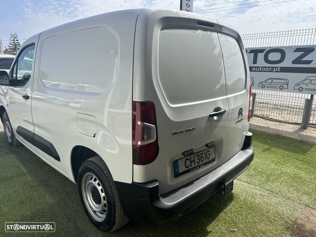 Citroën BERLINGO 3 LUGARES - 4