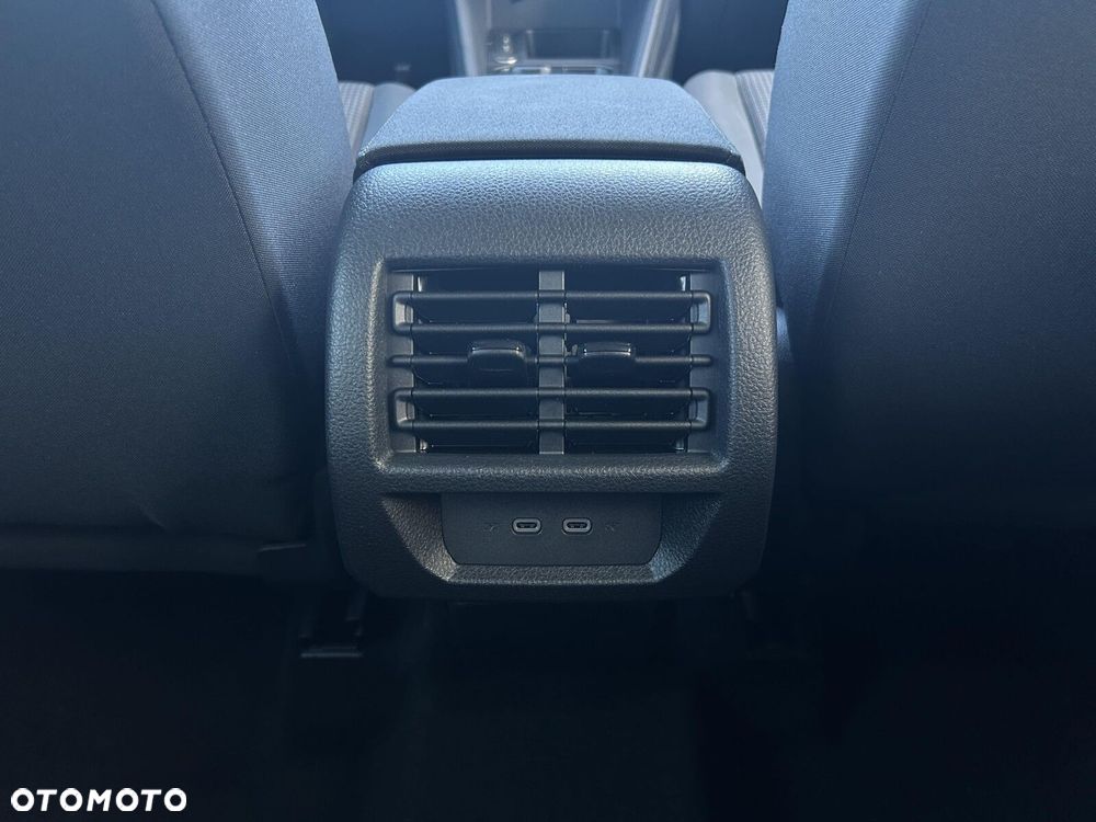 Volkswagen Caddy 2.0 TDI DSG - 36