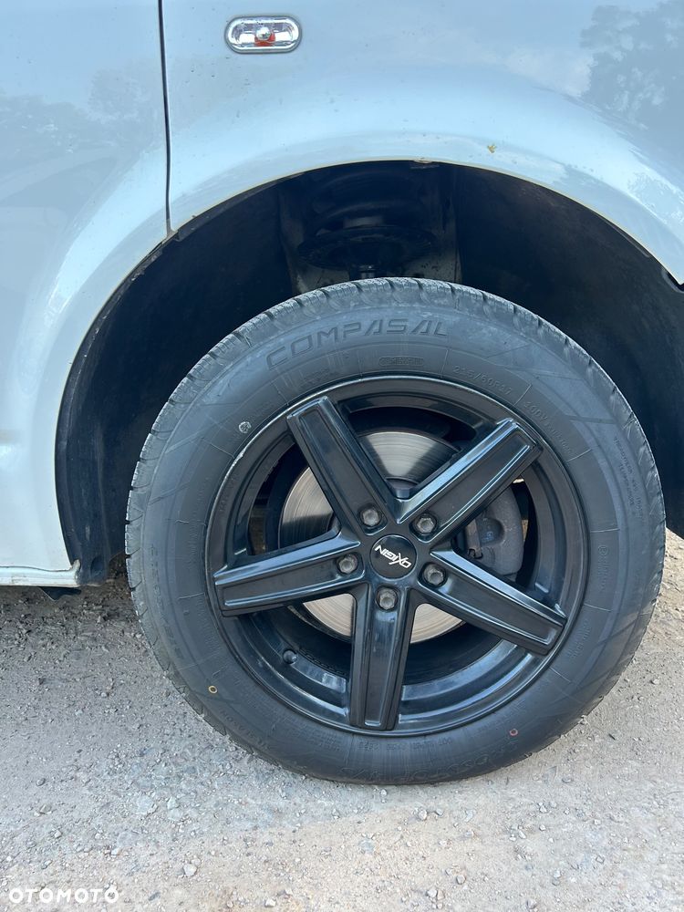 Volkswagen Transporter - 10