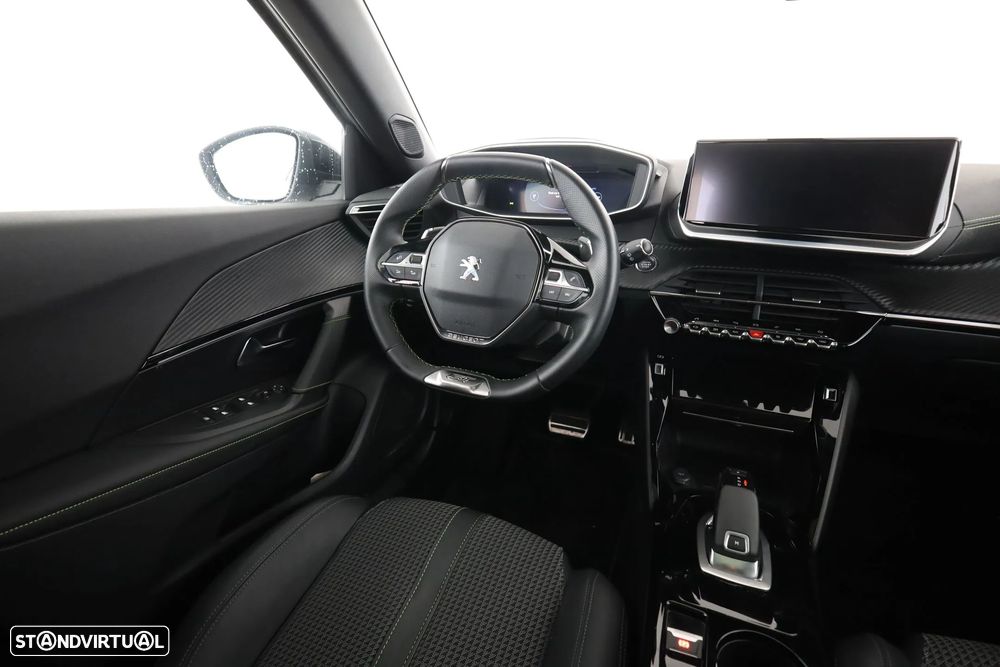 Peugeot 2008 1.2 PureTech GT EAT8 - 5