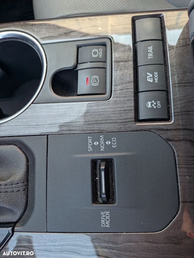 Toyota Highlander 2.5 L Dynamic Force 248CP Luxury Metallic - 20