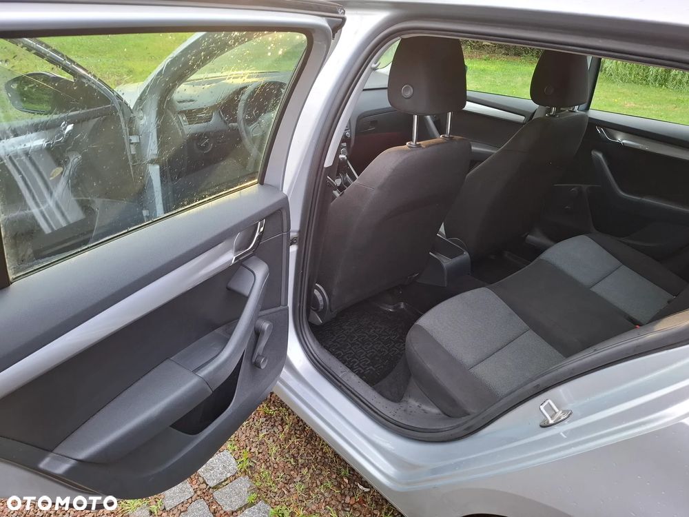 Skoda Octavia 1.6 TDI Ambition - 6