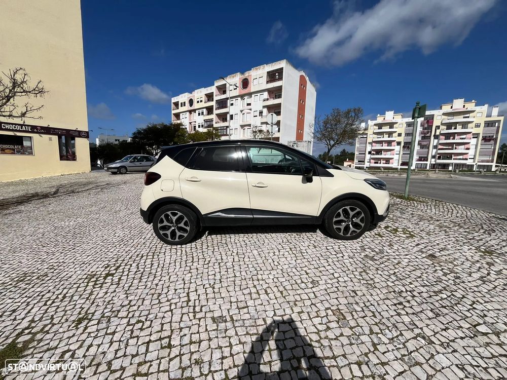 Renault Captur 1.5 dCi Exclusive EDC - 5