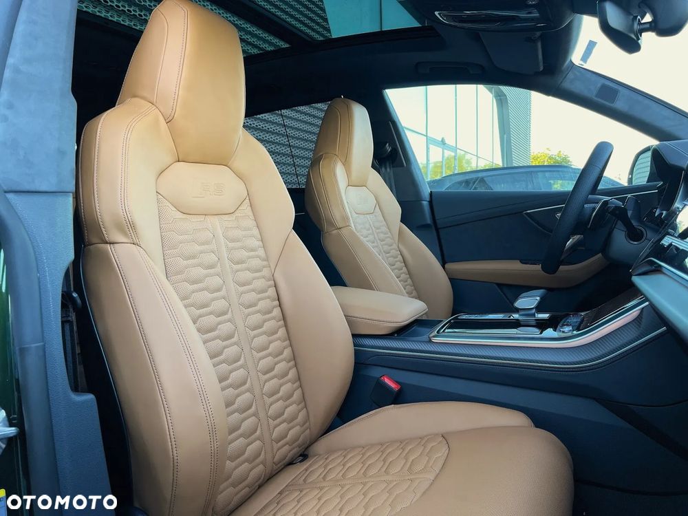 Audi RS Q8 - 11