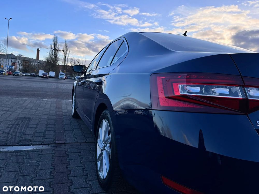 Skoda Superb 1.8 TSI Active - 12
