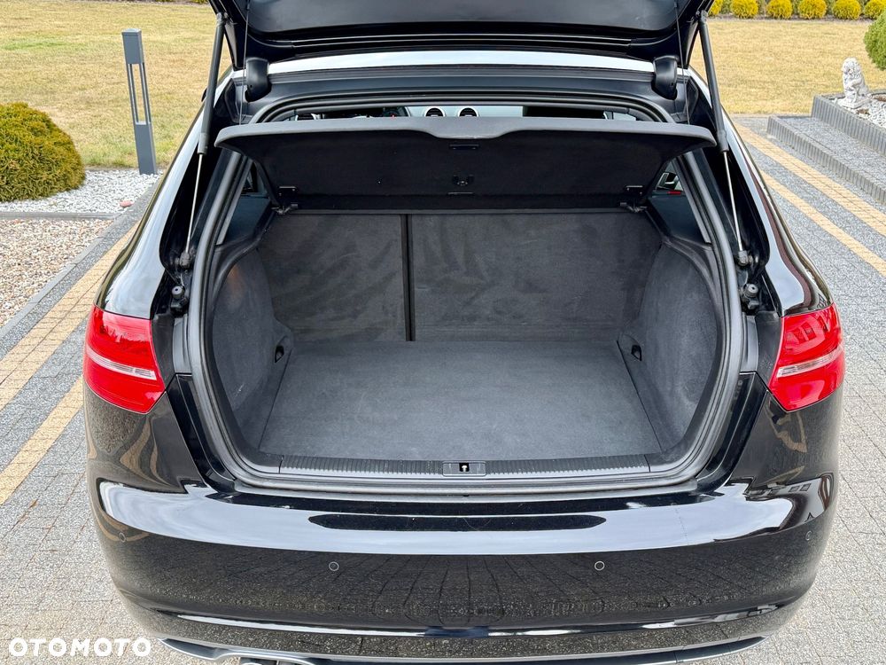 Audi A3 Sportback 2.0 TDI DPF quattro S line Sportpaket (plus) - 23