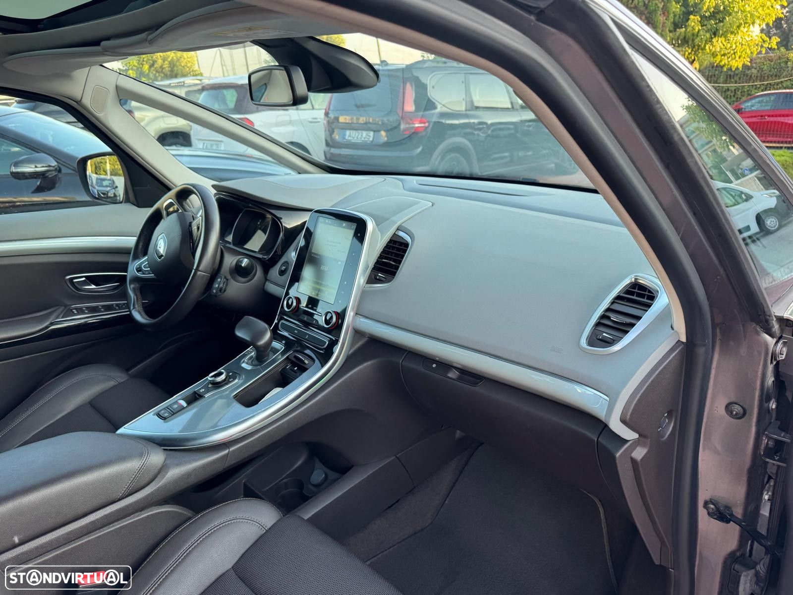 Renault Espace 1.6 dCi Initiale Paris EDC - 22