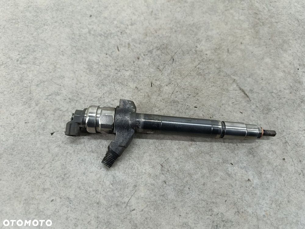 WTRYSKIWACZ PEUGEOT BOXER II 6C1Q-9K546-AC DENSO 2.2 HDI - 3