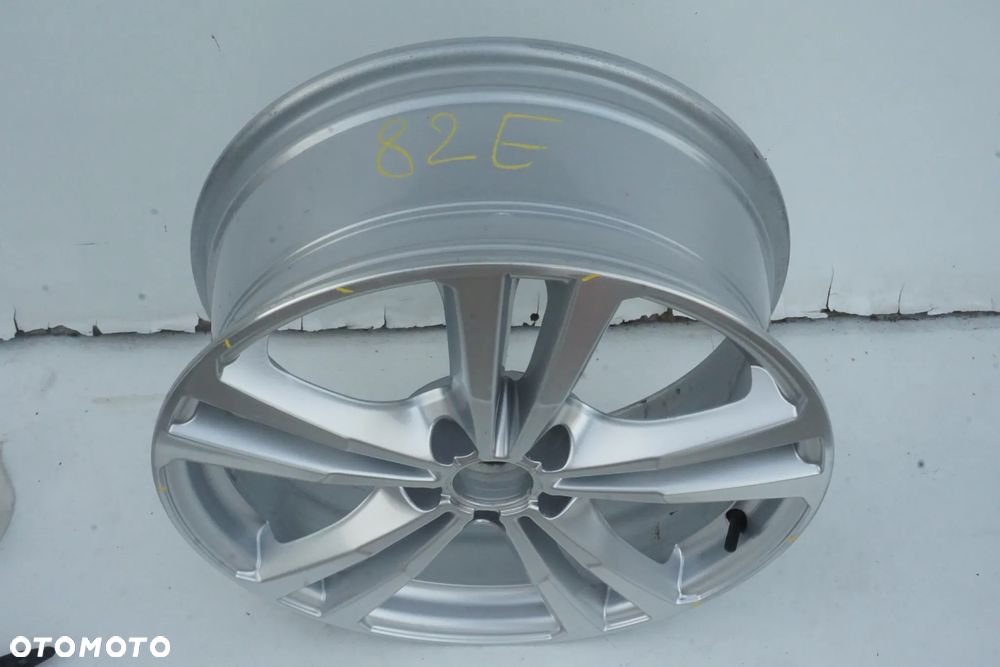 Audi 5x112 18'' 7,5J et51 8V0601025 - 5