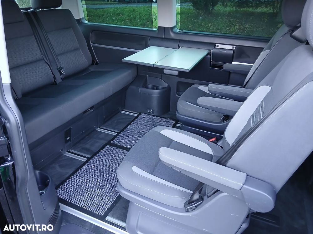 Volkswagen Multivan - 13