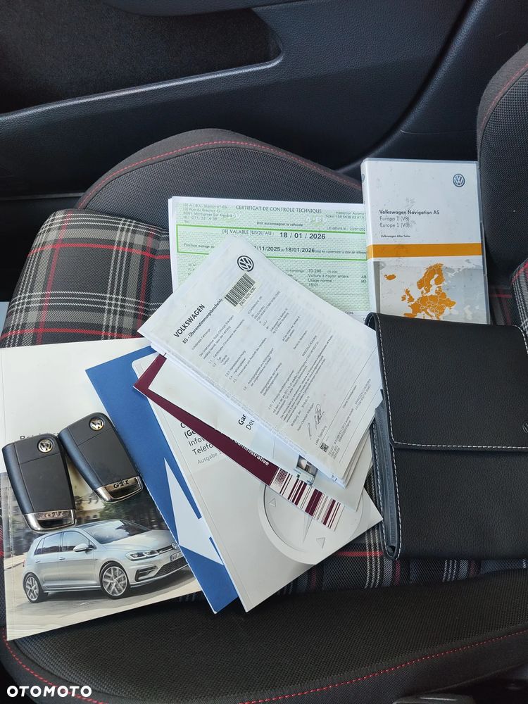 Volkswagen Golf GTI (BlueMotion Technology) DSG - 33