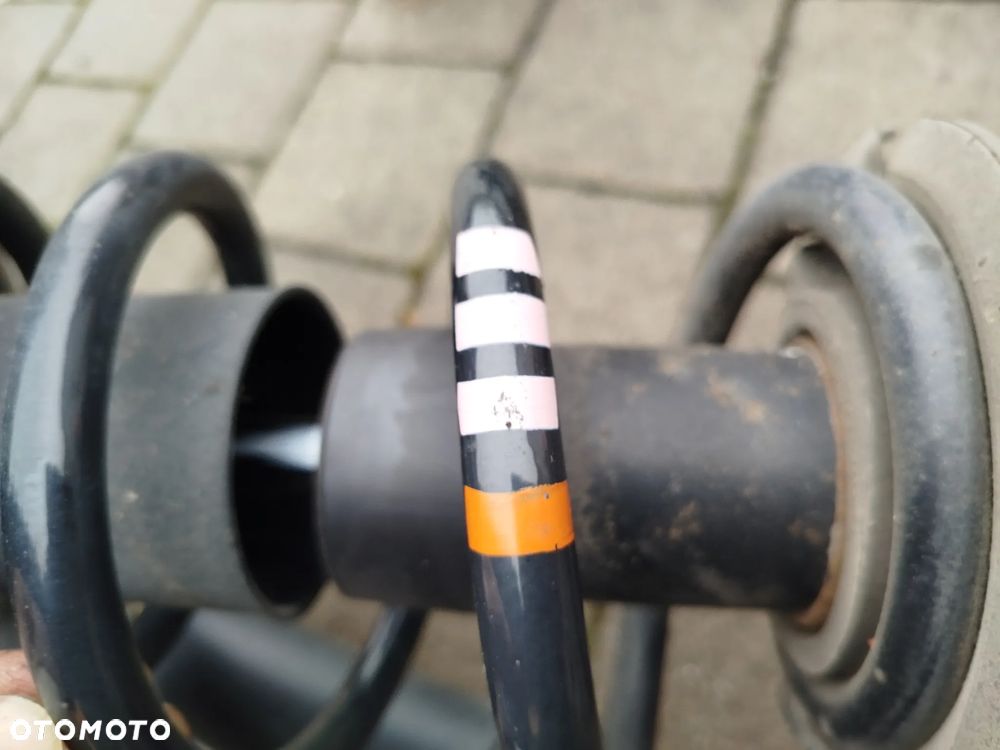 Audi A4 B8 1.8 2.0  zawieszenie wahacze amortyzatora sprężyny maglownica - 11