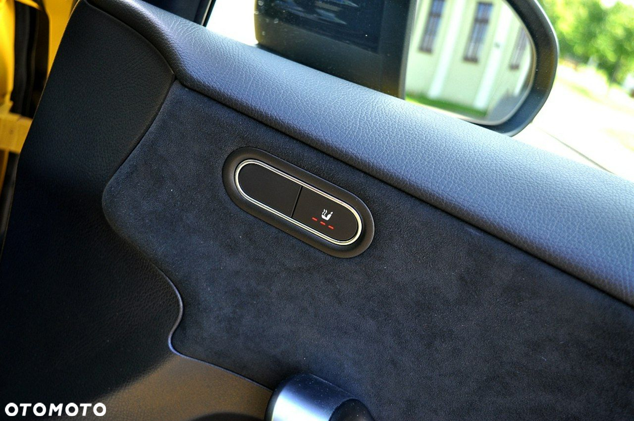 Mercedes-Benz Klasa A 180 d 8G-DCT Edition 2021 - 31
