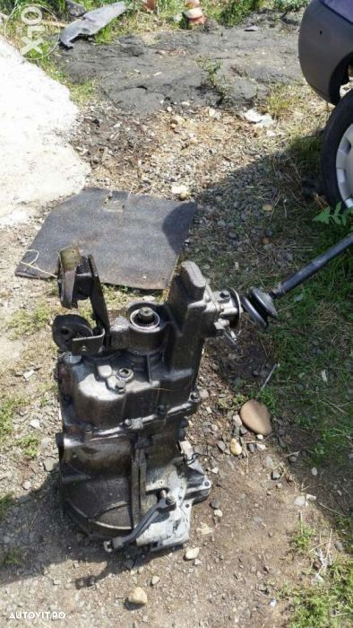 Cutie viteze Suzuki Samurai motor 1.3 5+1 viteze Dezmembrez Samurai - 1