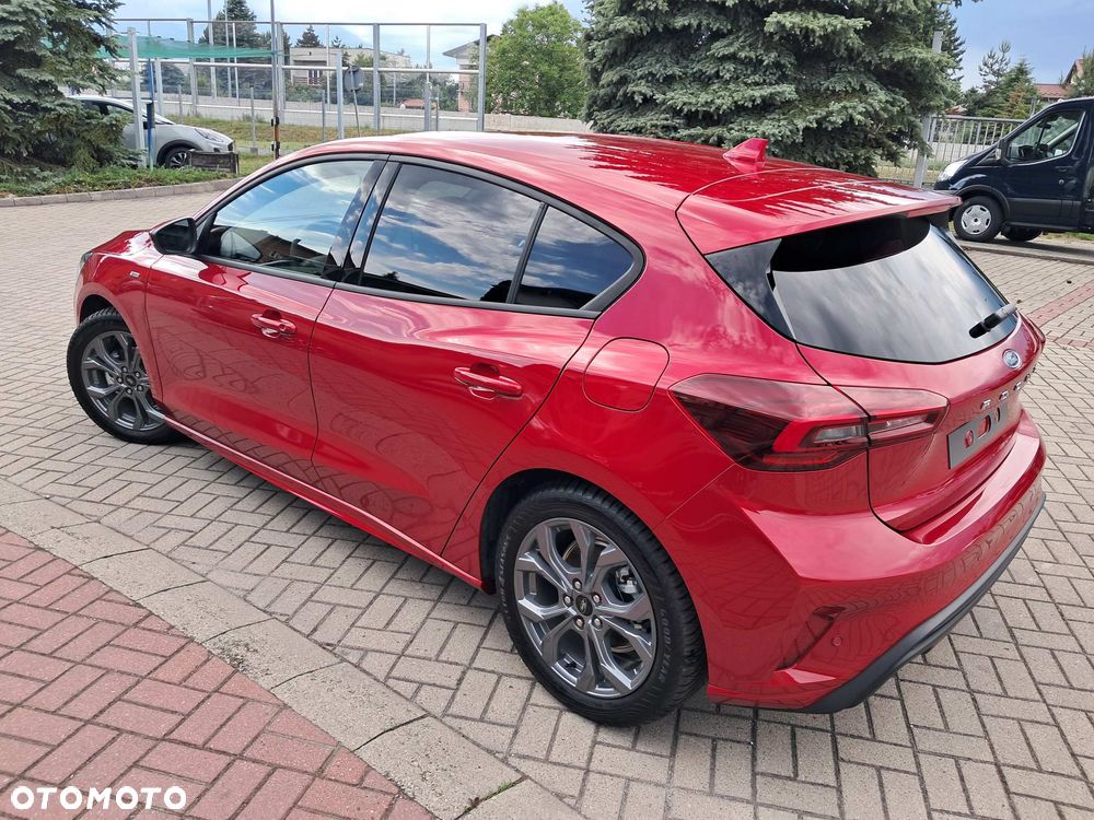 Ford Focus 1.0 EcoBoost mHEV ST-Line X - 9