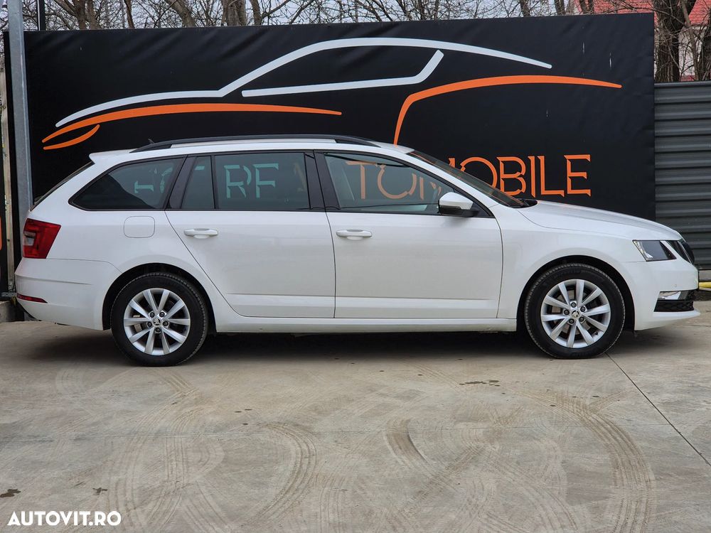 Skoda Octavia - 8