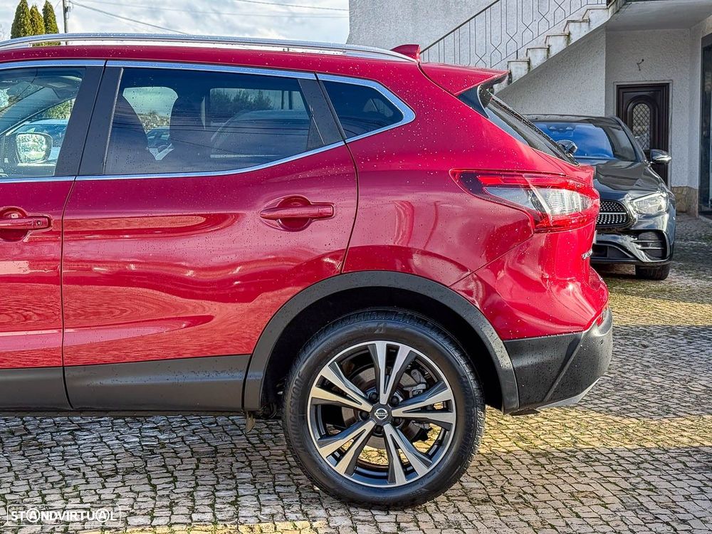 Nissan Qashqai 1.5 dCi N-Connecta - 10