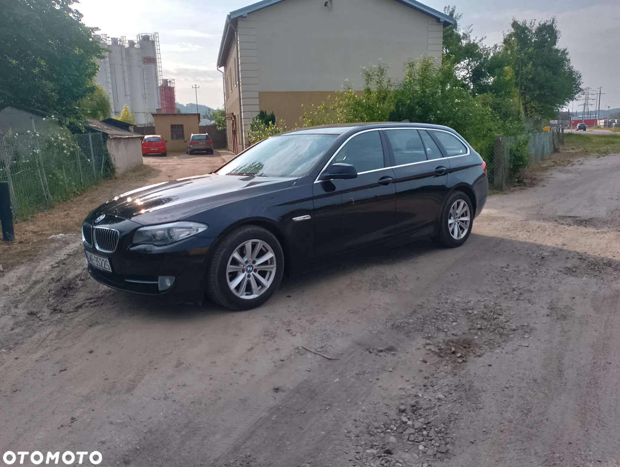 BMW Seria 5 520d Touring - 4