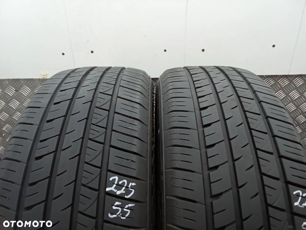 2x Armstrong TRU-Trac 225/55/19 99V nr.1928 - 2