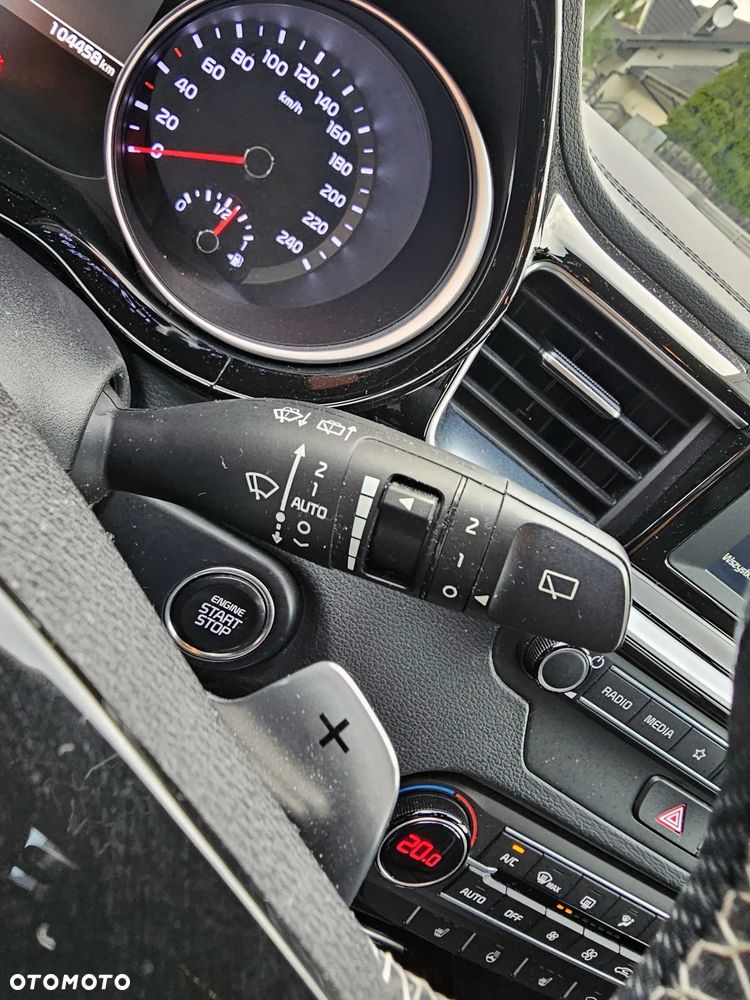 Kia ProCeed - 25