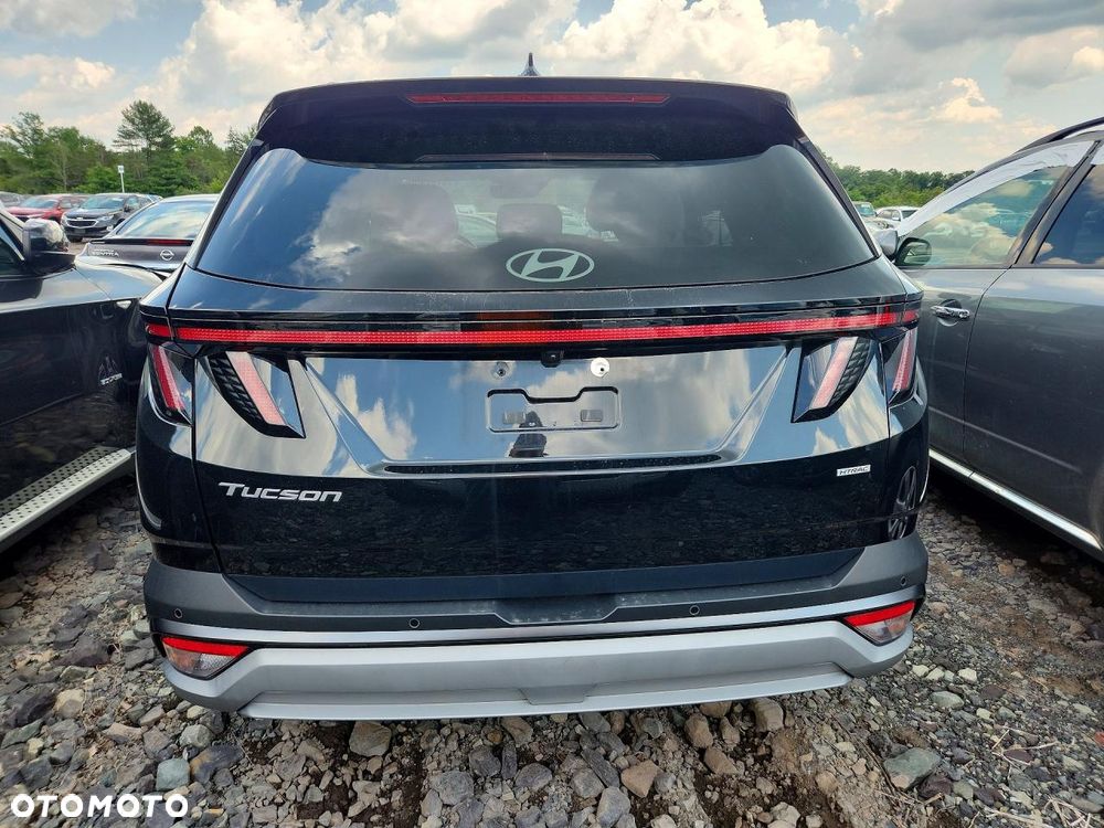 Hyundai Tucson - 6