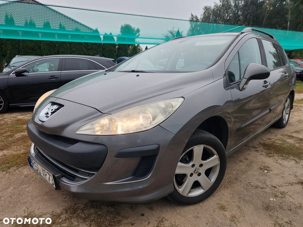 Peugeot 308 - 1