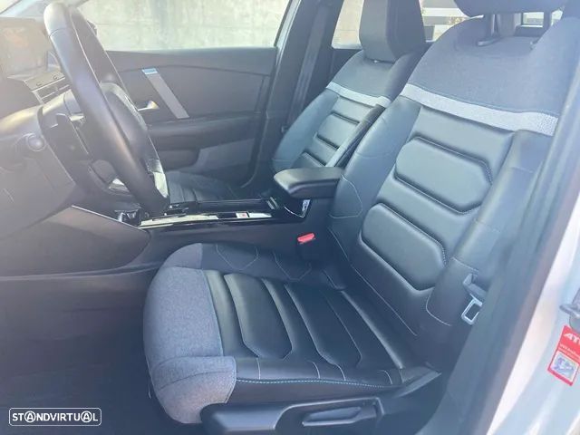 Citroën C4 PureTech 130 Stop&Start EAT8 SHINE - 35