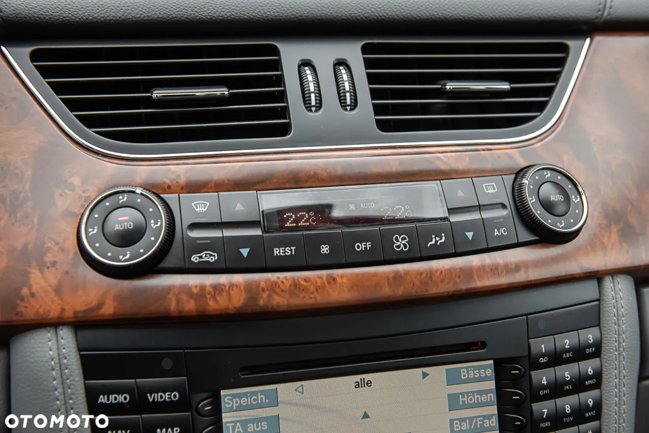 Mercedes-Benz CLS 350 - 21